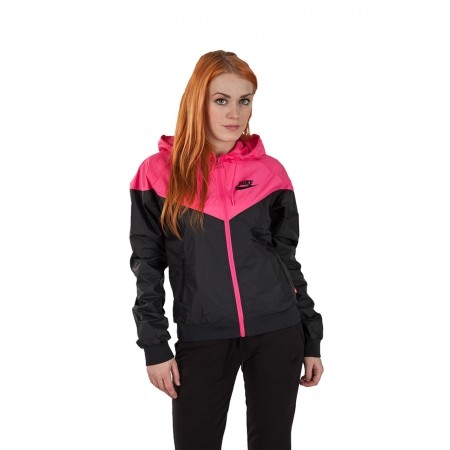 nike windrunner female